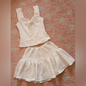 Elegant White Textured Women's Dress